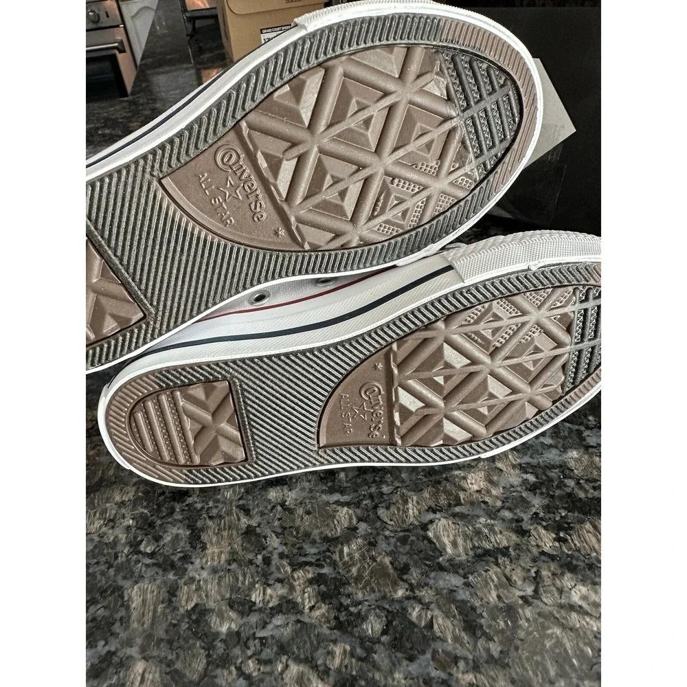 Converse step up